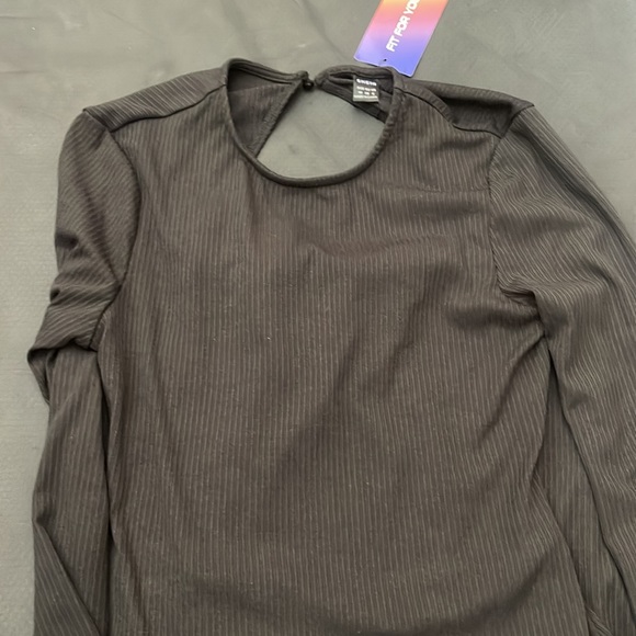 Black dress open back - Picture 2 of 2